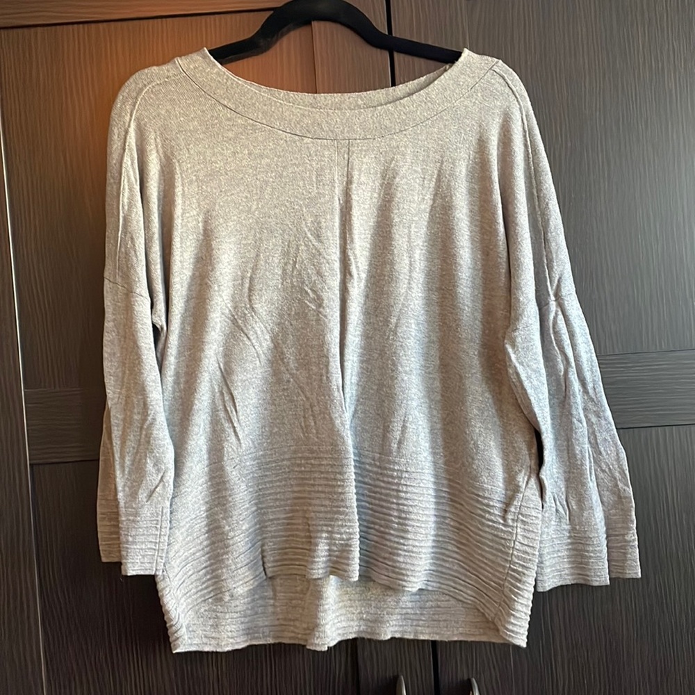 Cyrus Gray light weight sweater